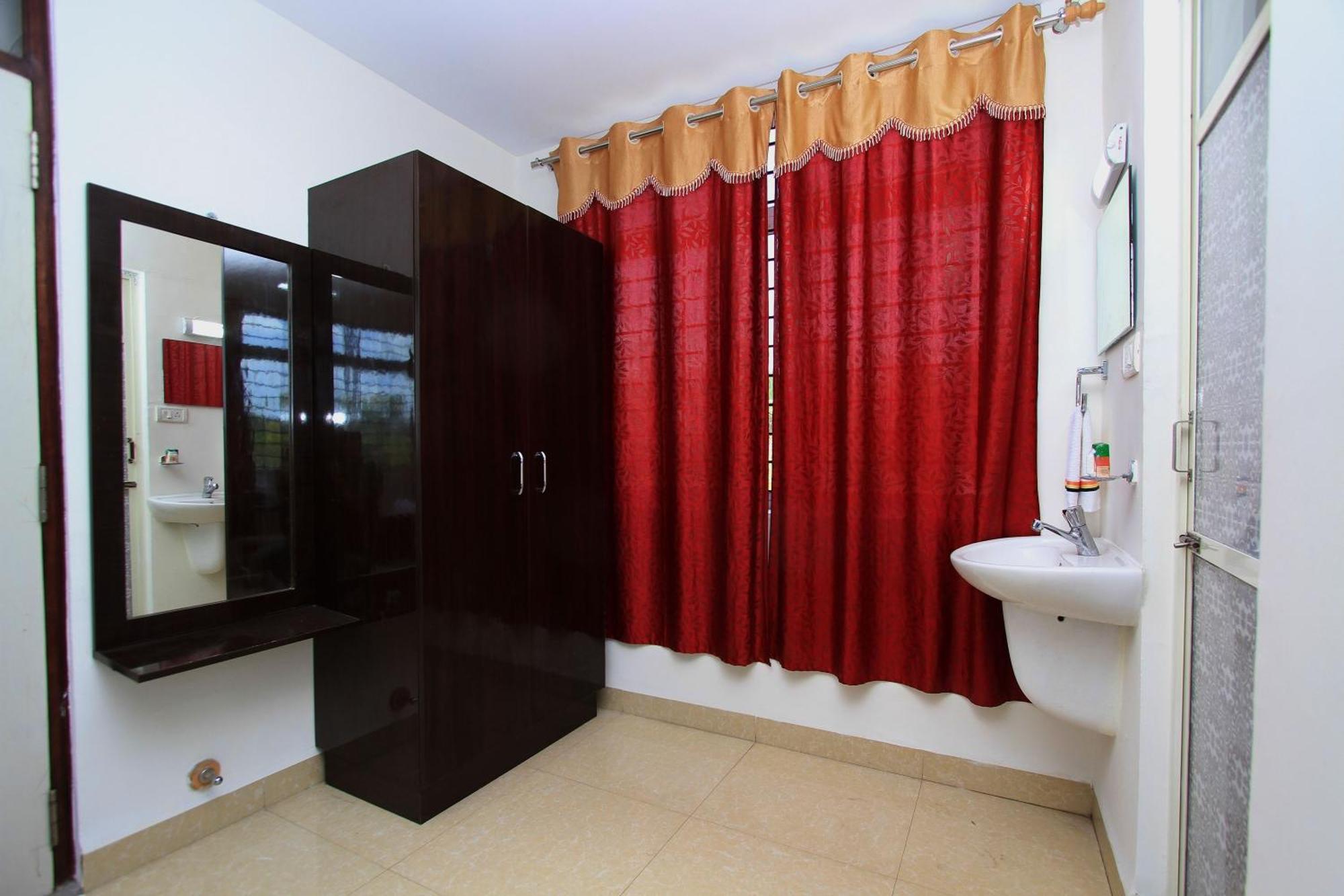 Hotel O Sri Sai Residency Bidadi Luaran gambar